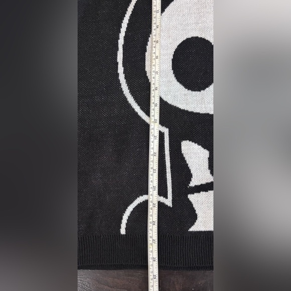 NWT Gothic Skelanimals Jack the Rabbit Bunny Oversized Sweater Size Medium - Picture 8 of 8